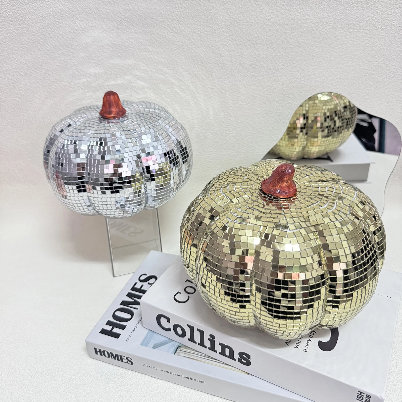 

20cm Pumpkin Disco Ball Handmade Pumpkin Halloween Decoration Home Decor Disco Pumpkin for Décor Halloween Decorations