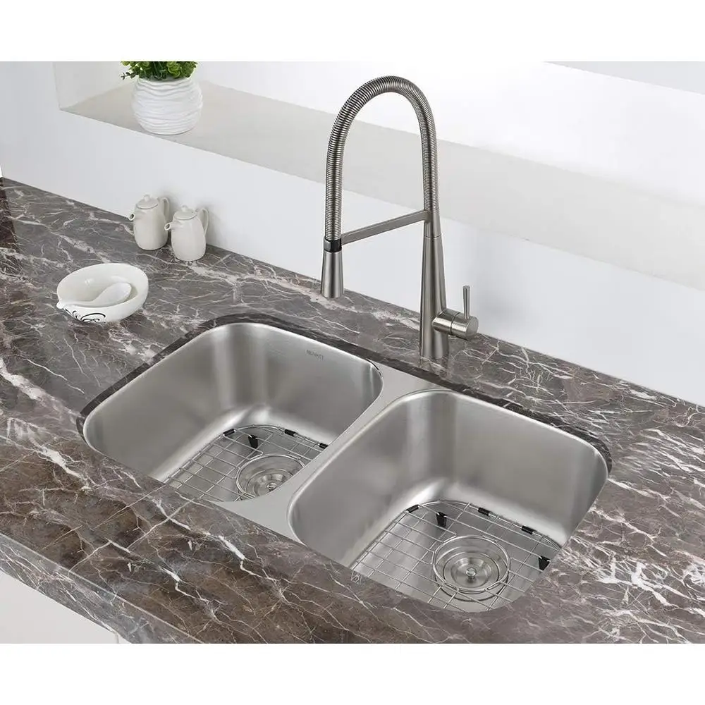 حوض مطبخ سفلي مقاس 29 بوصة، وعاء مزدوج 16 مقياس من الفولاذ المقاوم للصدأ، حوض عميق عازل للصوت، لمسة نهائية تجارية مصقولة