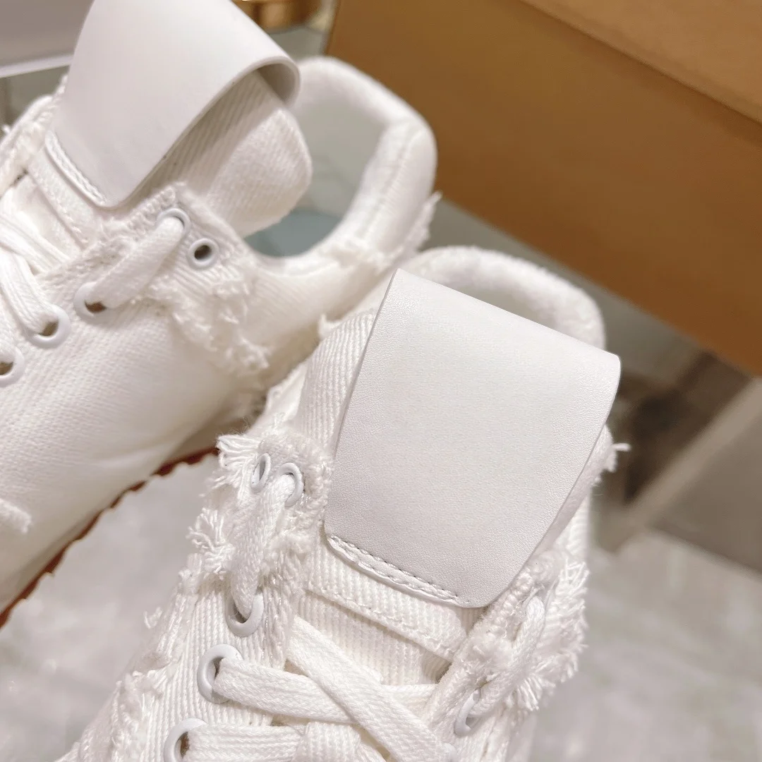 2026 High Quality Autumn women shoes lace up frayed edge sneakers comfortable casual daily walking footwear ch25100303