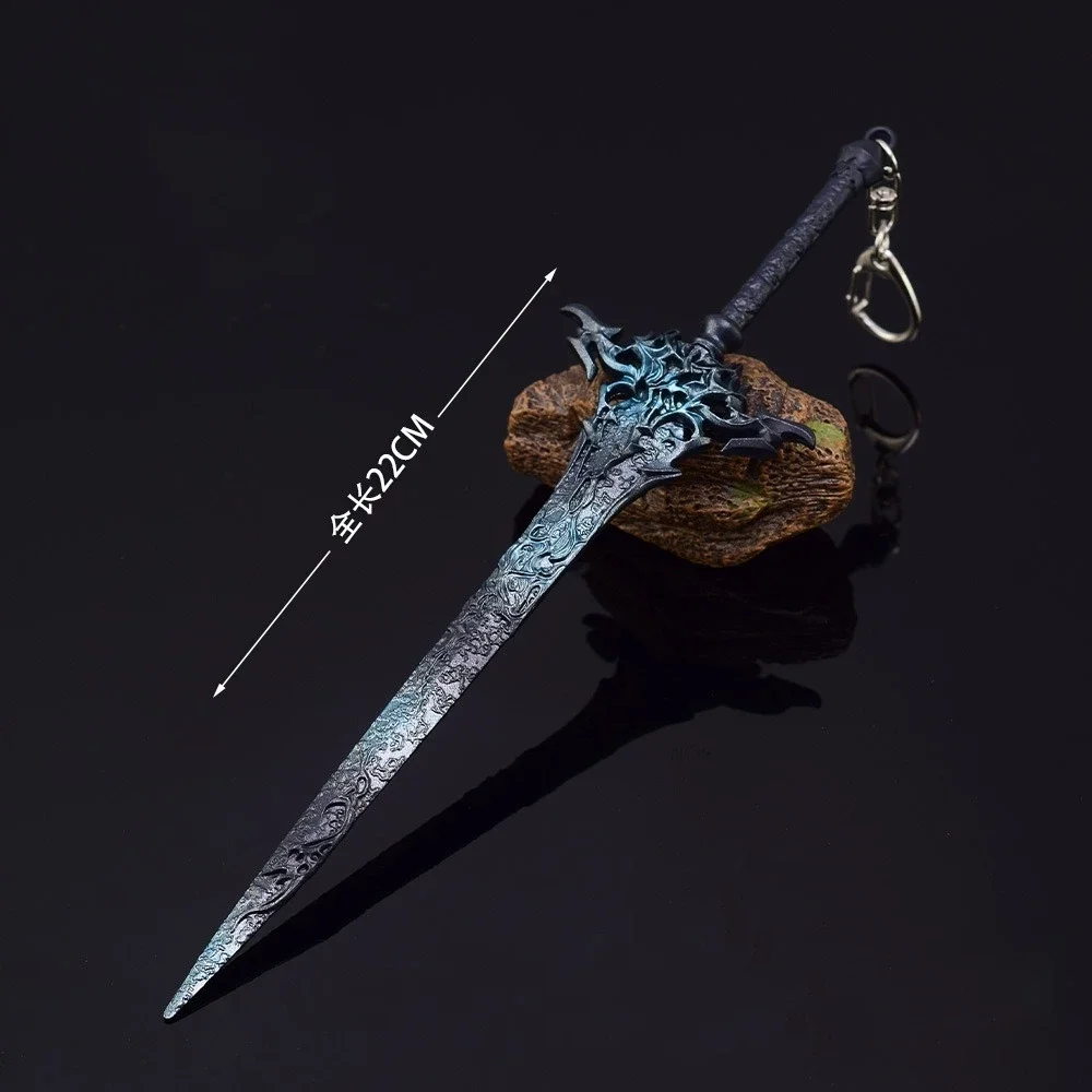 Final 16 Game Peripheral Fantasy Alloy Ultimate Blade Ultimate Sword Weapon Static Cosplay Toy Model Crafts Gift Ornament 22cm