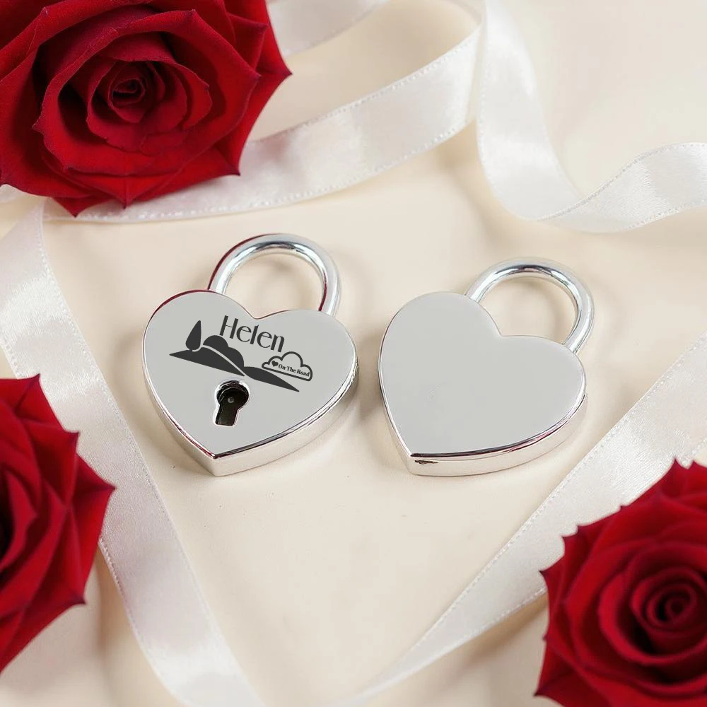 A custom-made couple's lock mini heart Multi layer electroplating anti oxidation heart valentine's day gift