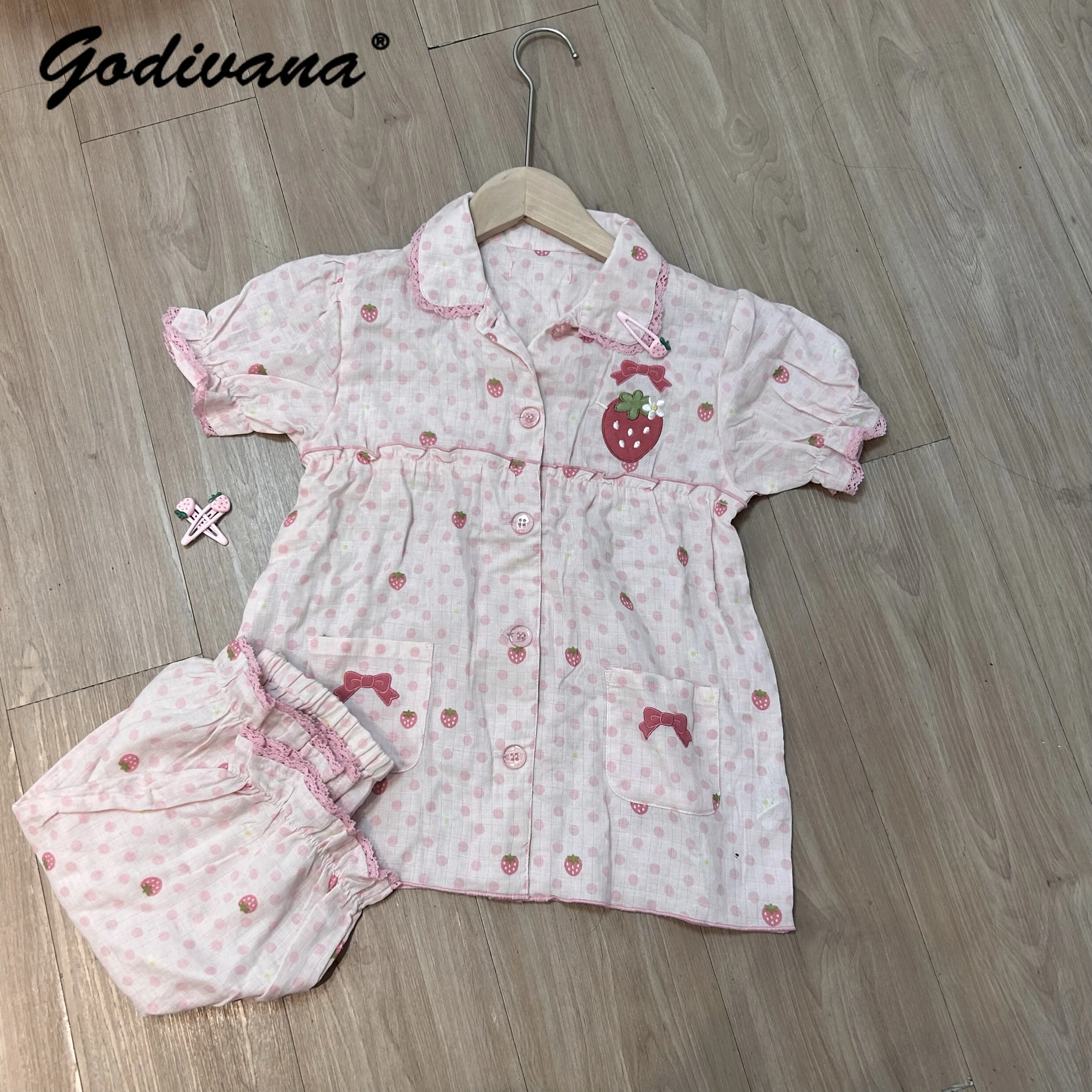 

2025 New Summer Women's Short-sleeved Cotton Pajamas Polka Dots Cute Strawberry Embroidered Tops and Shorts Sleepwear Set