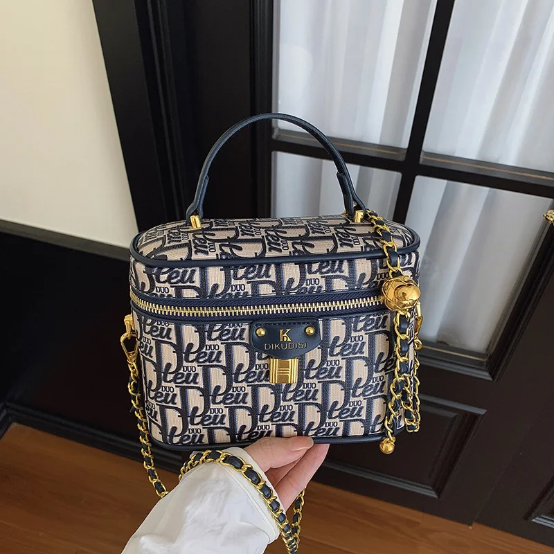 

Stylish Premium Mini Chain Bag - Luxury Printed Women's Box Bag, Fashionable & Versatile Shoulder/Crossbody