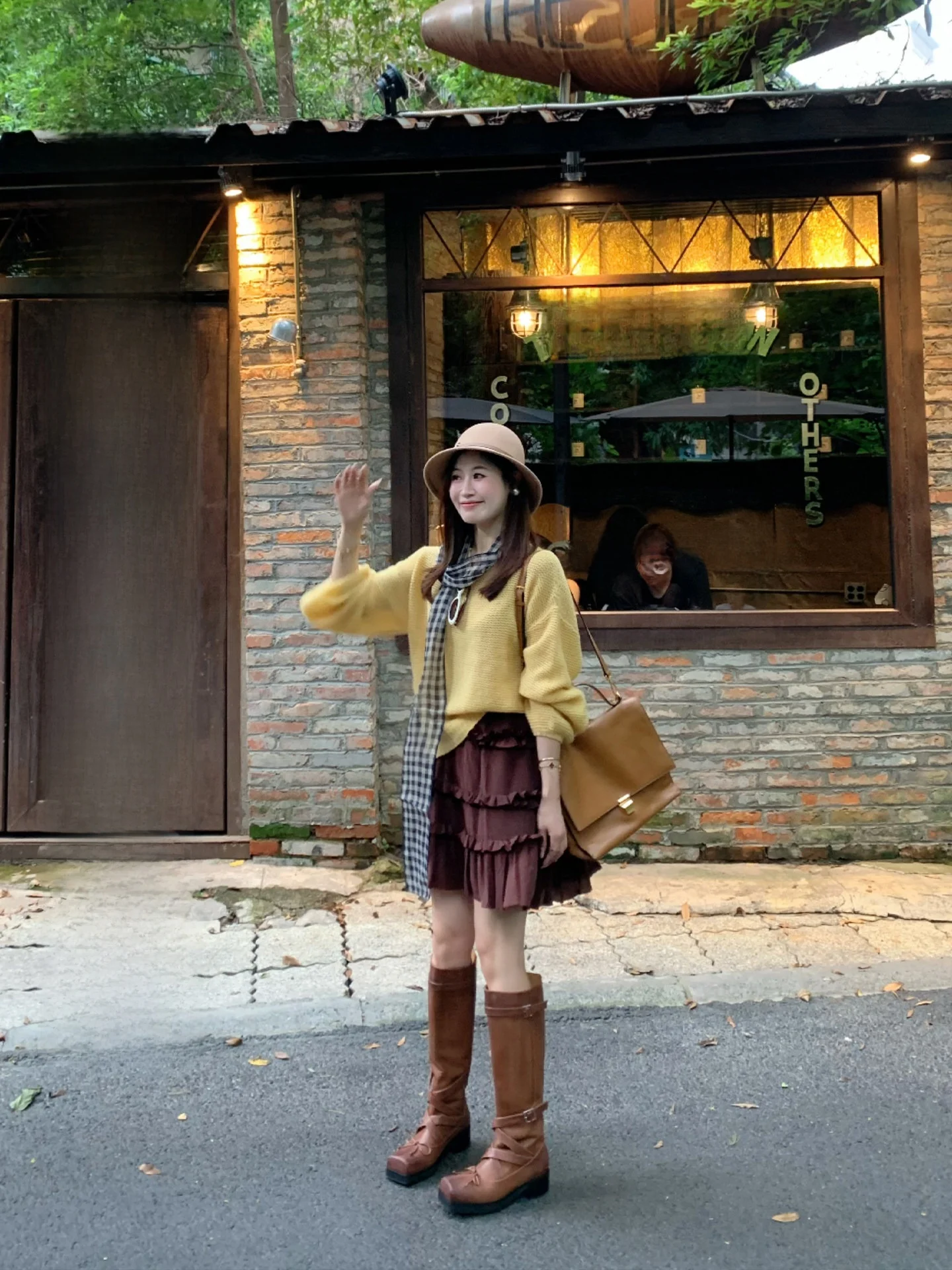 

Ele Brownie Silk f Skirt for Women Unique Wooden Design ort Skirt Sli Aosphere High Waist Silken Skirt