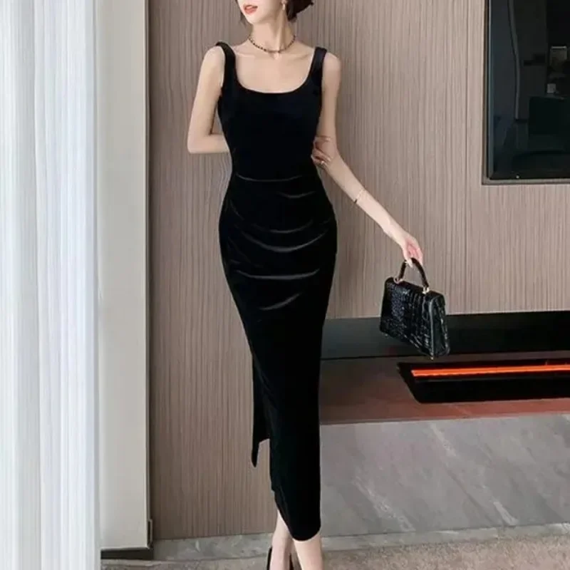 Misteriosi abiti sexy in velluto verde per le donne Abito lungo aderente aderente da sposa elegante Abito lungo aderente per festa di compleanno da sera