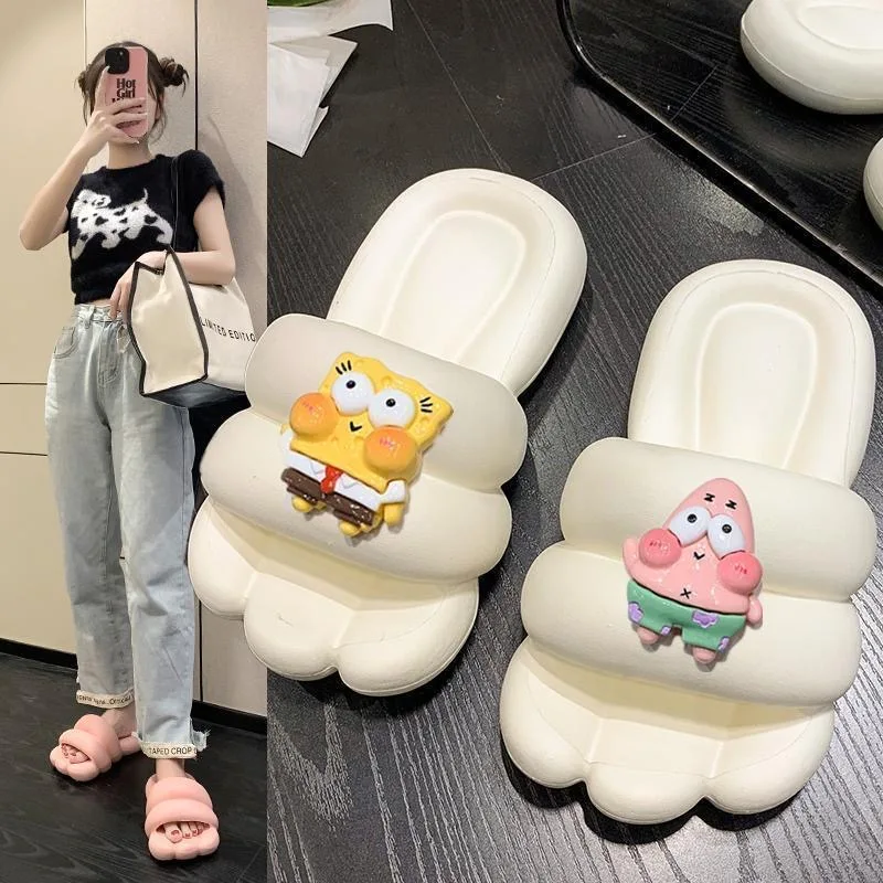 SpongeBob SquarePants slippers for summer women, suitable for indoor showers and outdoor wear, cute anti slip couple slippers