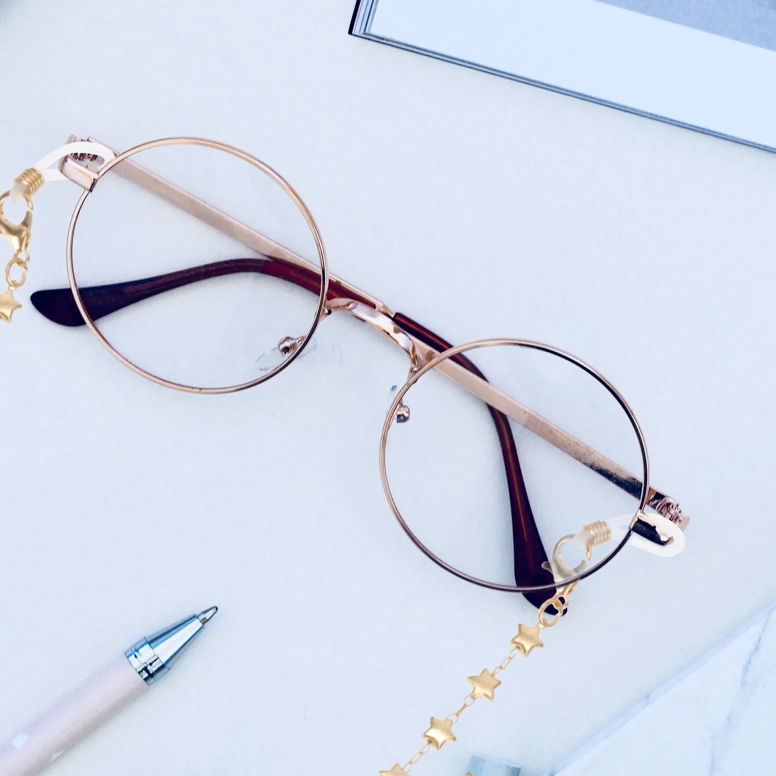 2Pcs Alloy Star Heart Shape Glasses Chain Delicate Glasses Cord Sunglasses Chain Pendant Eyewear Safety Retainer