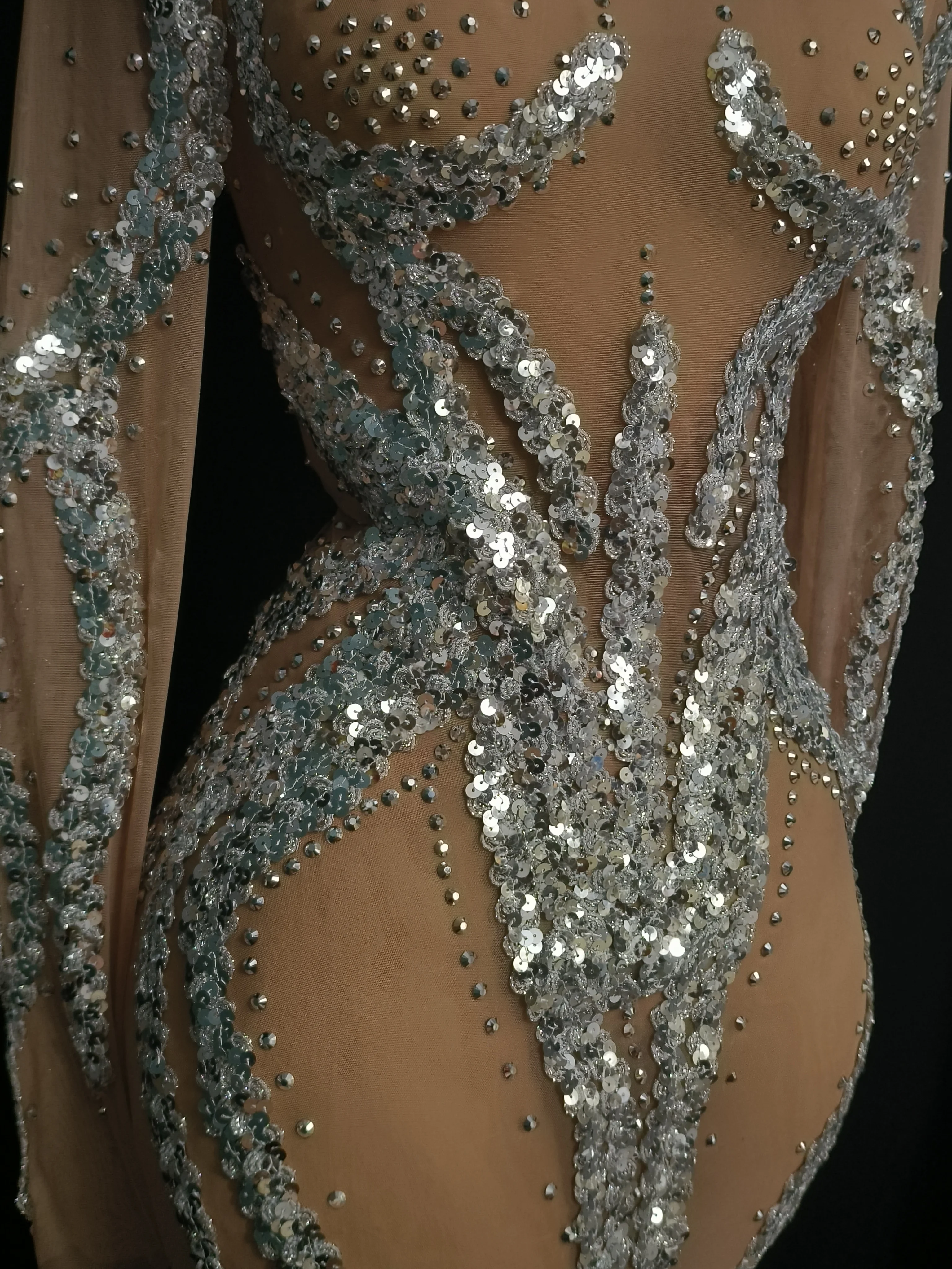 Vrouwen Sparkly Steentjes Pailletten Transparante Bodycon Mini Jurk Lange Mouw Coltrui Nachtbar Club Prestaties Kostuums