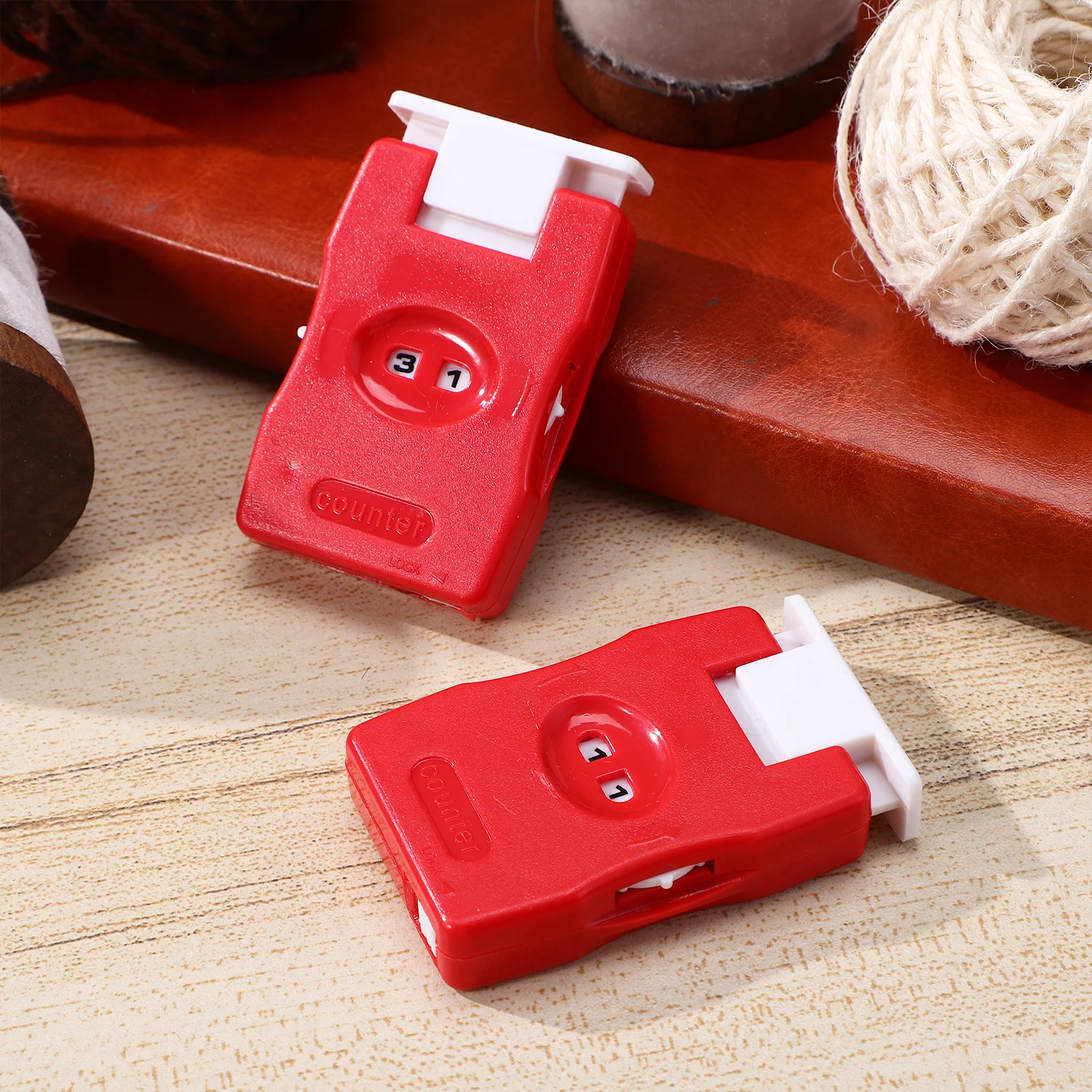 

2 Red Knitting Stitch Counters Compact Portable Strong Lasting Crochet Hook Counter Tailor Projects Accessories