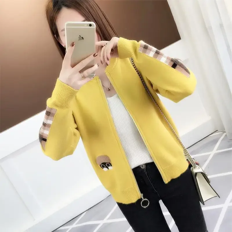 Zip-up Embroidered Baseball Aviator Coat Woman New Products Modern Korean Style Knitted Bomber Jacket for Women Cheap 2025 Trend