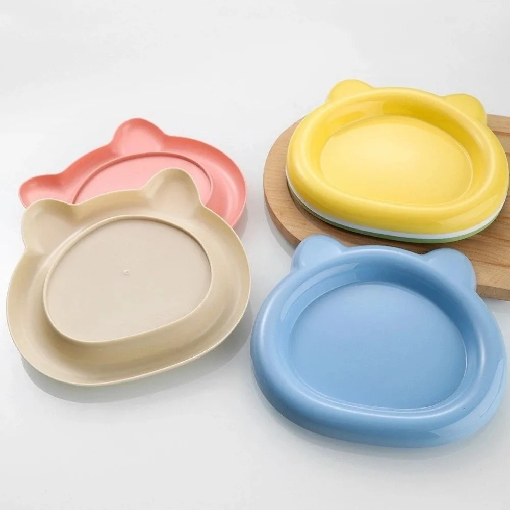 Plastic Bear Shaped Pet Plates Food Grade Unbreakable Cat Food Plates Stackable Colorful Pet Snack Dish for Pet Meals