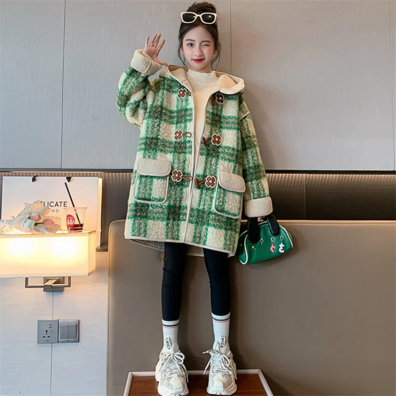 

Girls Woolen Coat Overcoat Jacket Windbreak 2023 Loose Warm Plus Thicken Winter Cotton Teenagers Outwear Children's Clothing