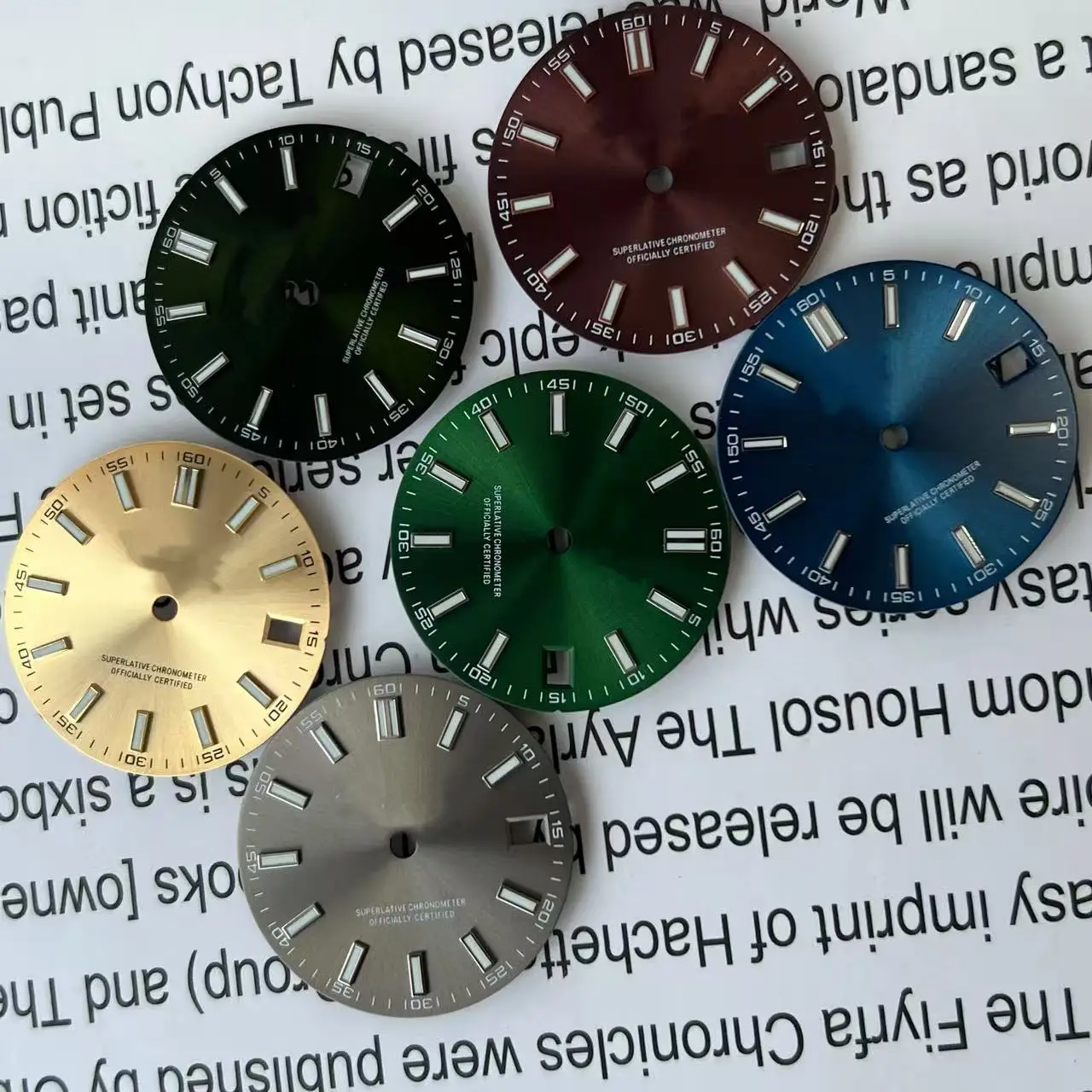 

28.5MM New Blue-Green Luminescent No-Caliber Dial Compatible with N H35 Movement