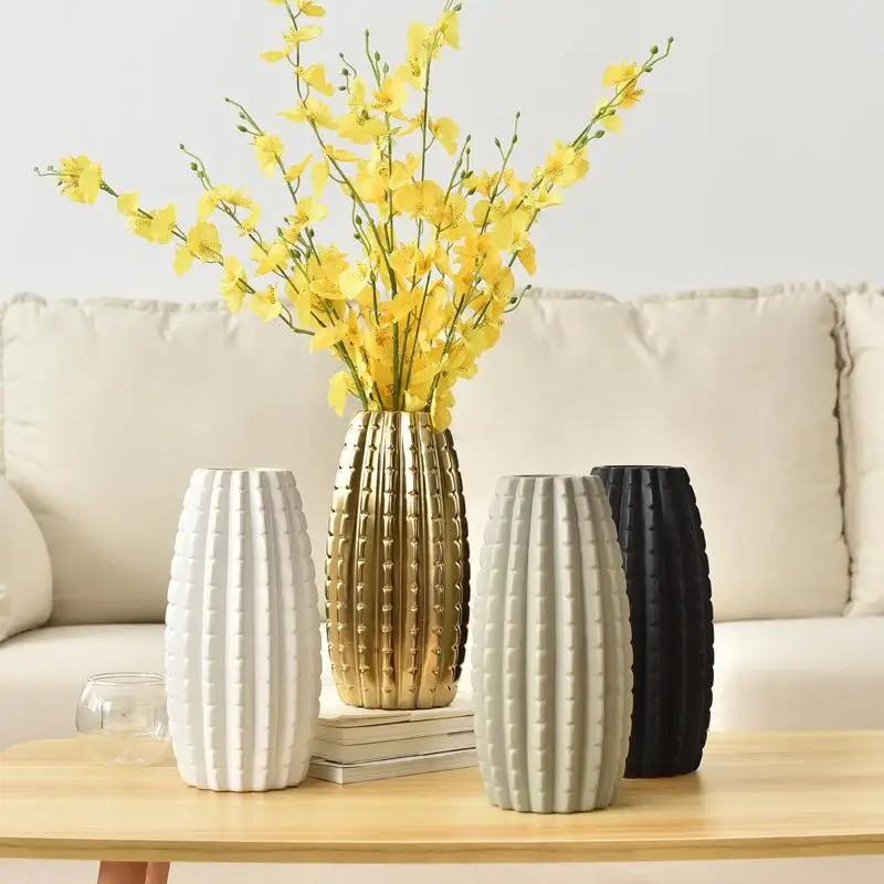 

Modern European Style Ceramic Flower Vase Creative Plated Gold Black White Home Decoration Sample Room Soft Furnishing Ornament