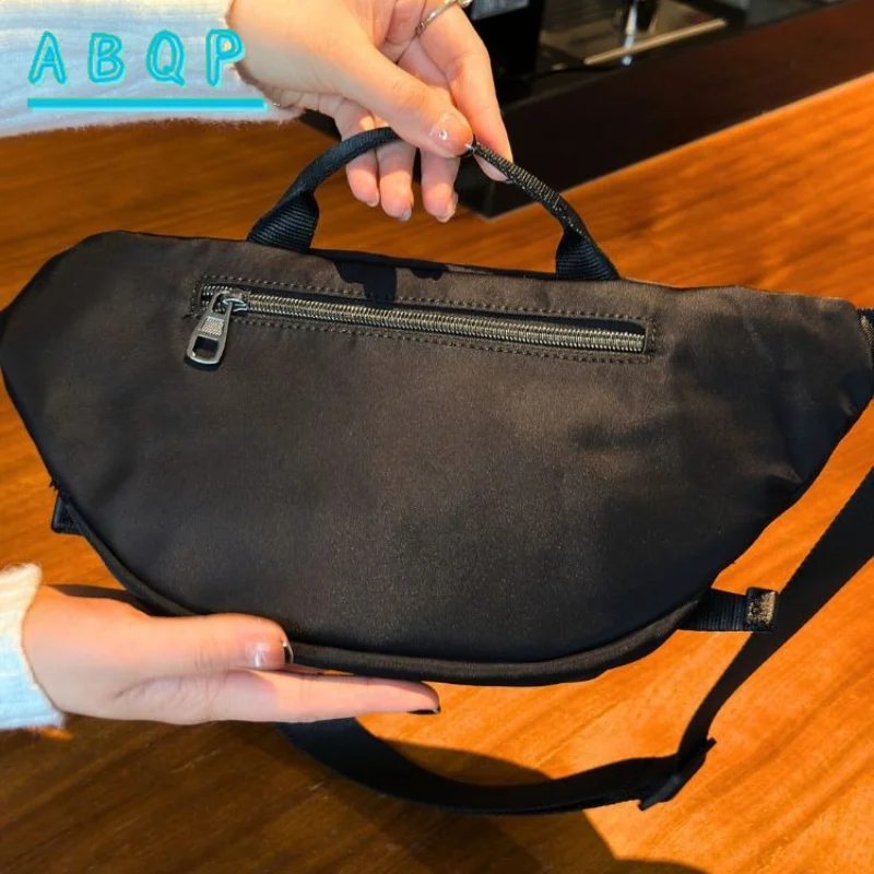 New Waist Bag Luxury Brand Fashion Women's Waist Bag Oxford Cloth Large Capacity Casual Women's Crossbody Bag High Quality