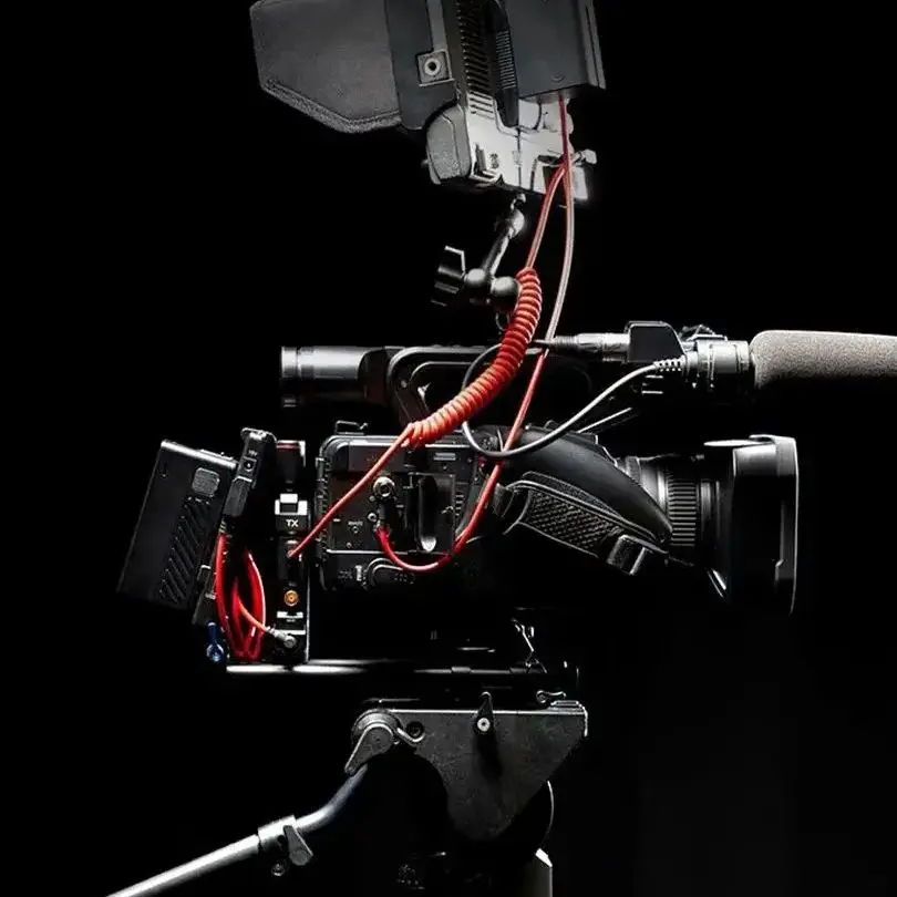 Picture 6: Alvin's Cables Anton Bauer Power Tap D Tap to 2.1 DC 12V Right Angle Coiled Cable for KiPRO LCD Monitors