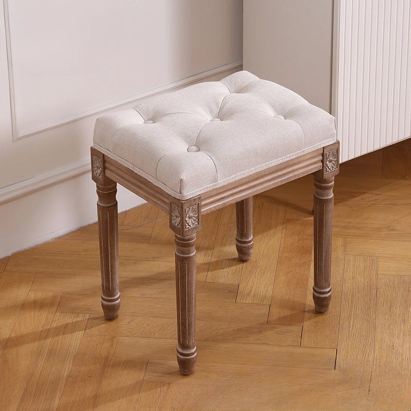 Rubberwood European Entryway Stool  Vintage Shoe Bench  Luxurious Carved Vanity Seat  Elegant Bedroom End Bench