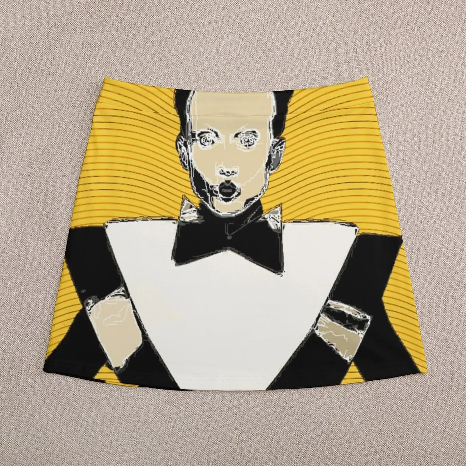 Nomi in Orange Minirock Kurze Röcke Mini-Jeansrock Sommerkleid