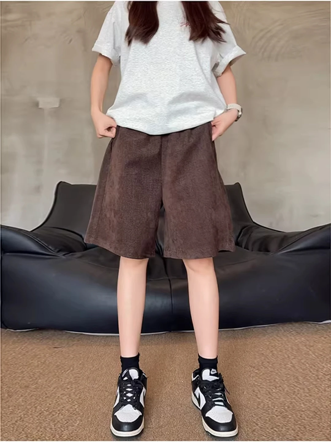 

Khaki Washed Soft Denim Men's Short Pants Summer Heavy Wide Leg Casual Trousers High-End Five-Point Pants American Style City...