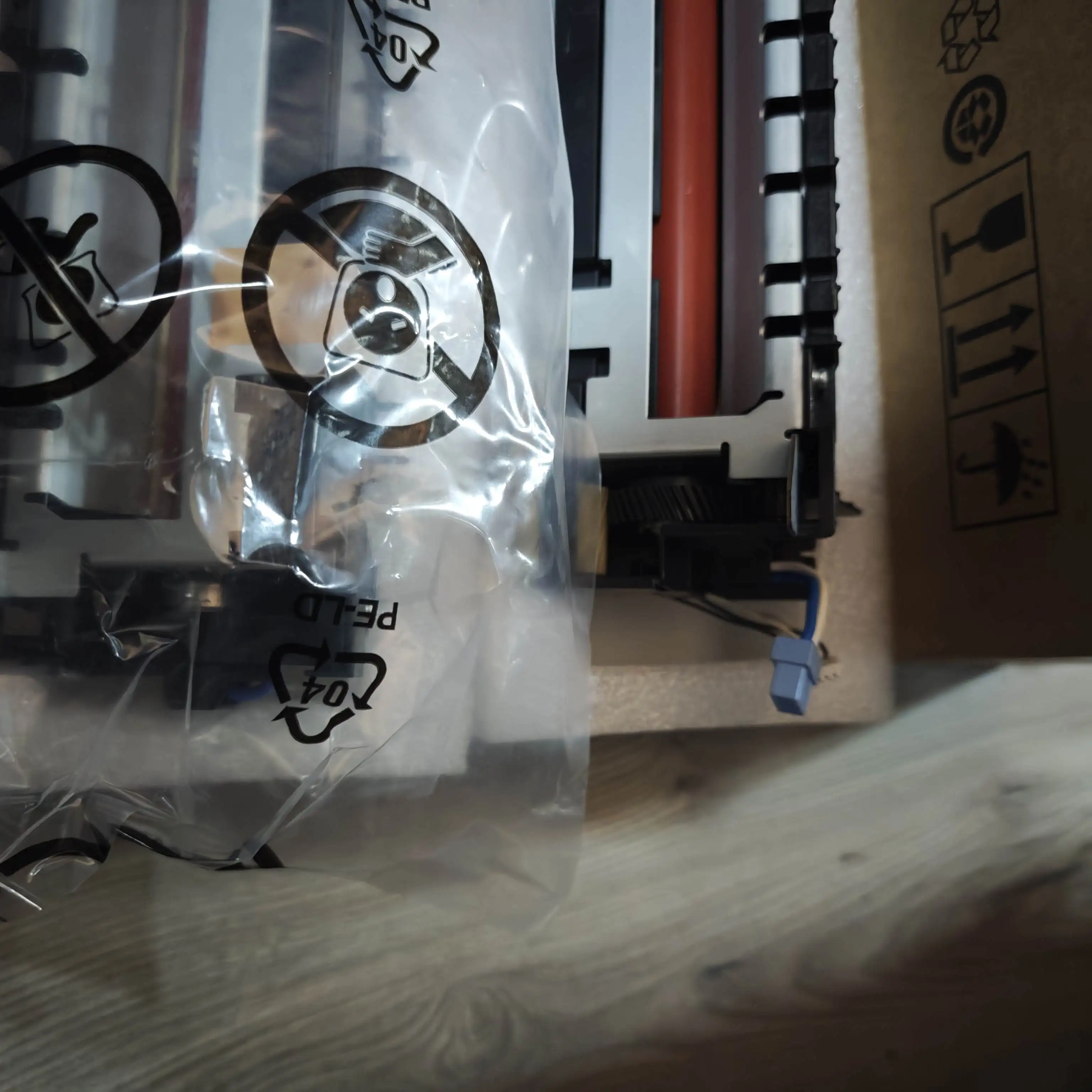 

Fuser Unit ASSY For Xerox Phaser 6510 6510DN Workcenter 6515 6515n MFP Laser Printer