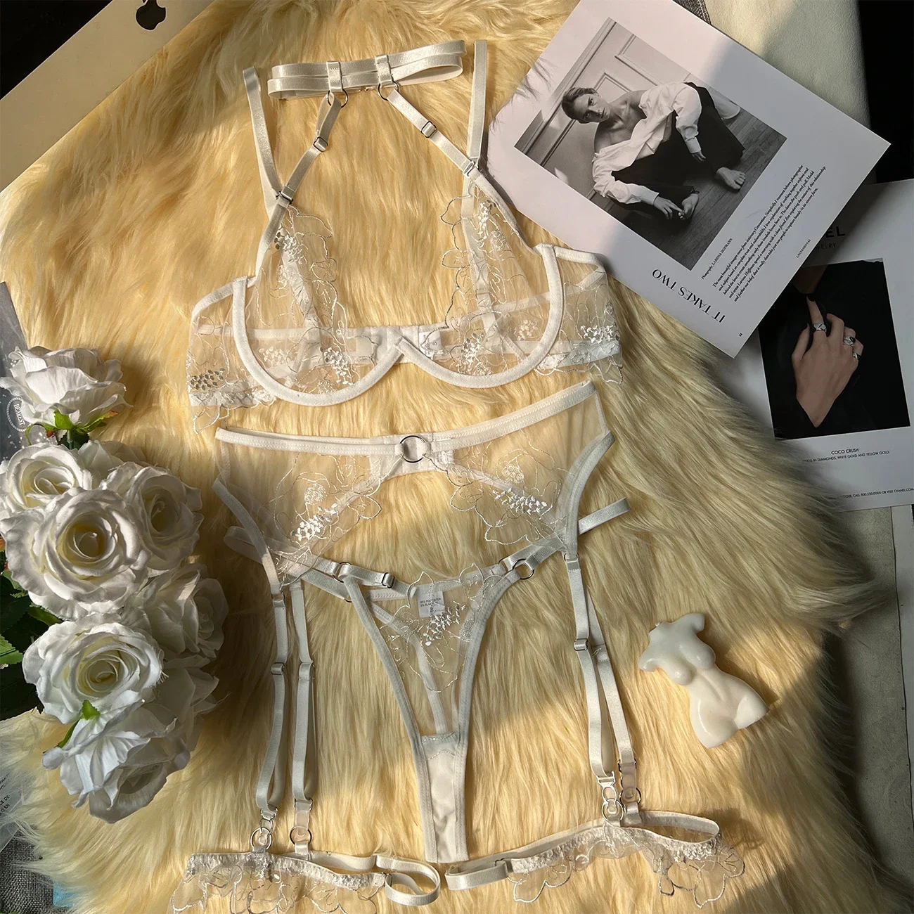 Utellady Sinnliche romantische Dessous, transparente Spitze, Stickerei, heiße Mädchen-Unterwäsche, durchsichtiges Spitzen-Set, halbe Tasse, Push-Up-Outfit