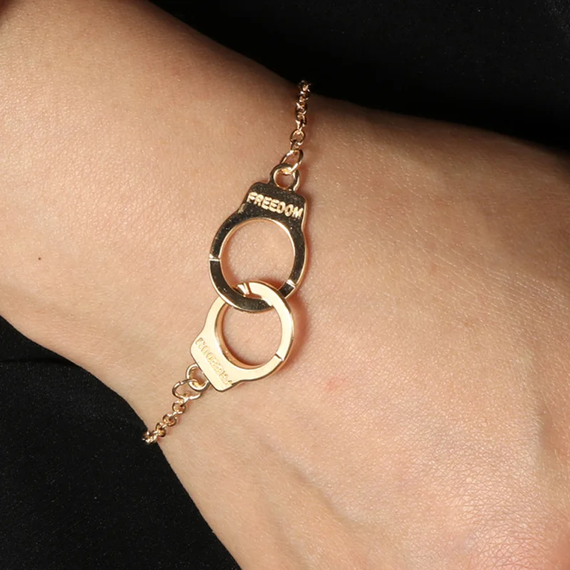 Silver‑Tone Handcuffs Pendant Necklace, Engraved Freedom Charm Chain, Punk Hip‑Hop Neck Jewelry for Daily Street Wear Party Gift