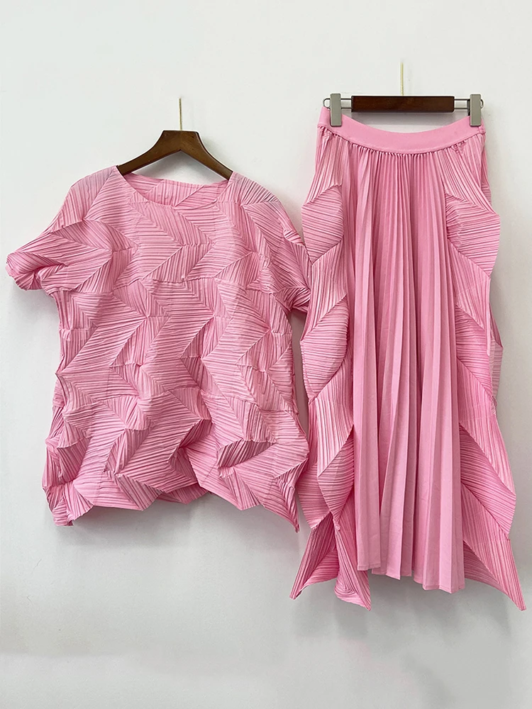 GVUW Pleated 2 Piece Sets Women Irregular Short Sleeve Tops + A Line Loose Skirt Solid Color New 2024 Casual Clothing 17G7352