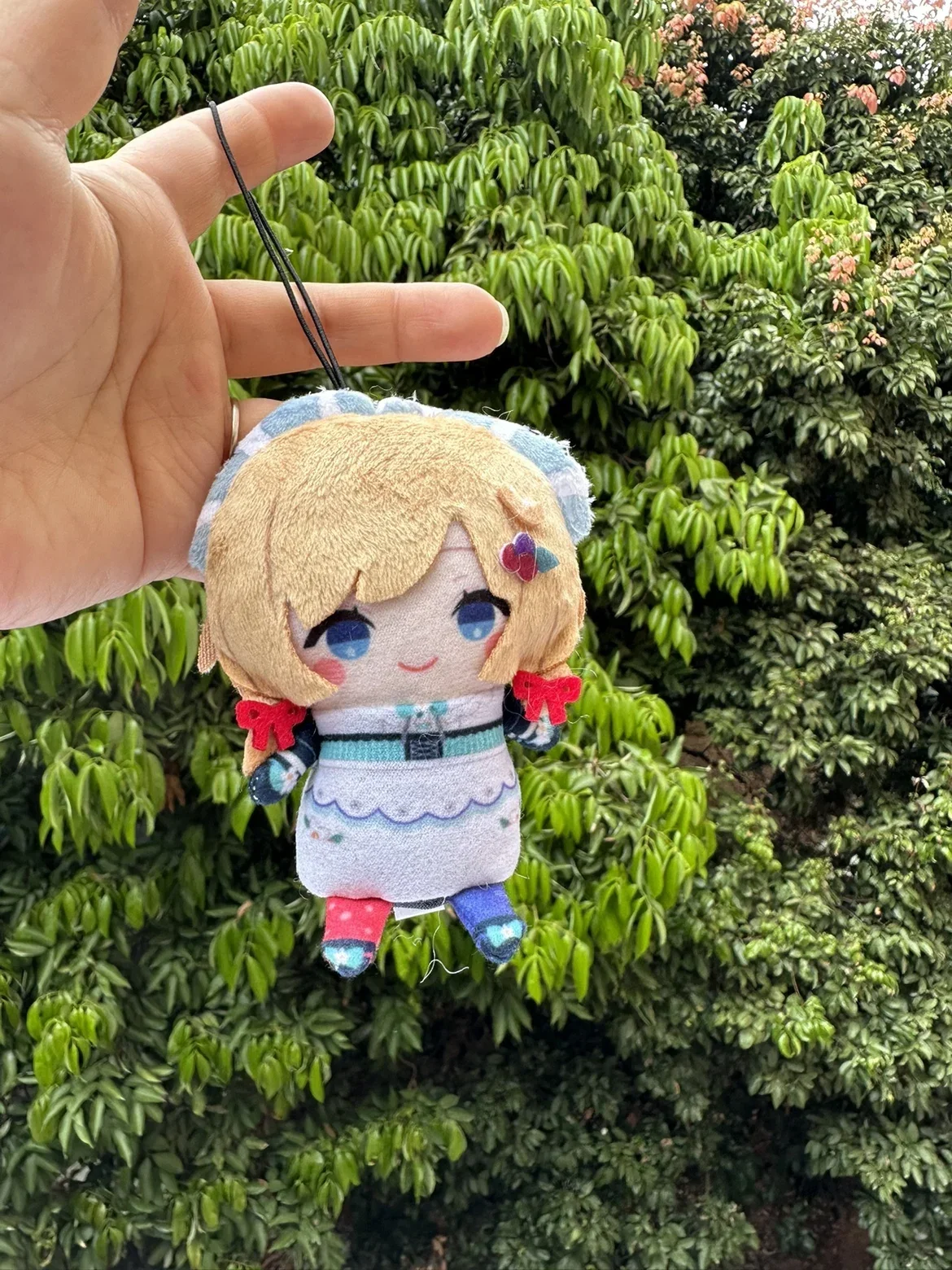 12cm Nijisanji Finger Puppet miękki pluszowy pełz lalek zabawki wykwintne wykonanie towarzyszą prezenty urodzinowe dla przyjaciół lub dzieci