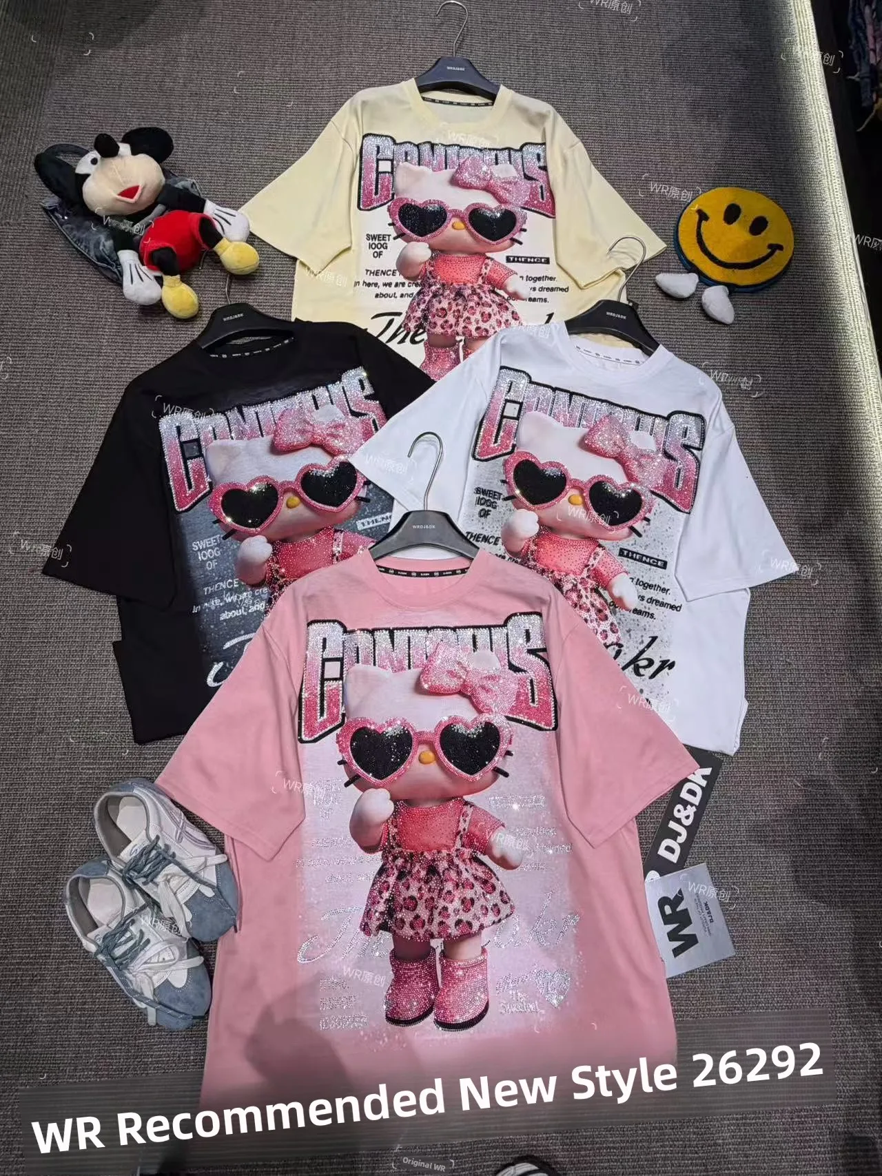 

Модная женская футболка с крупными стразами в виде котенка, свободного кроя, с коротким рукавом, средней длины, с круглым вырезом, из хлопка, летняя новинка