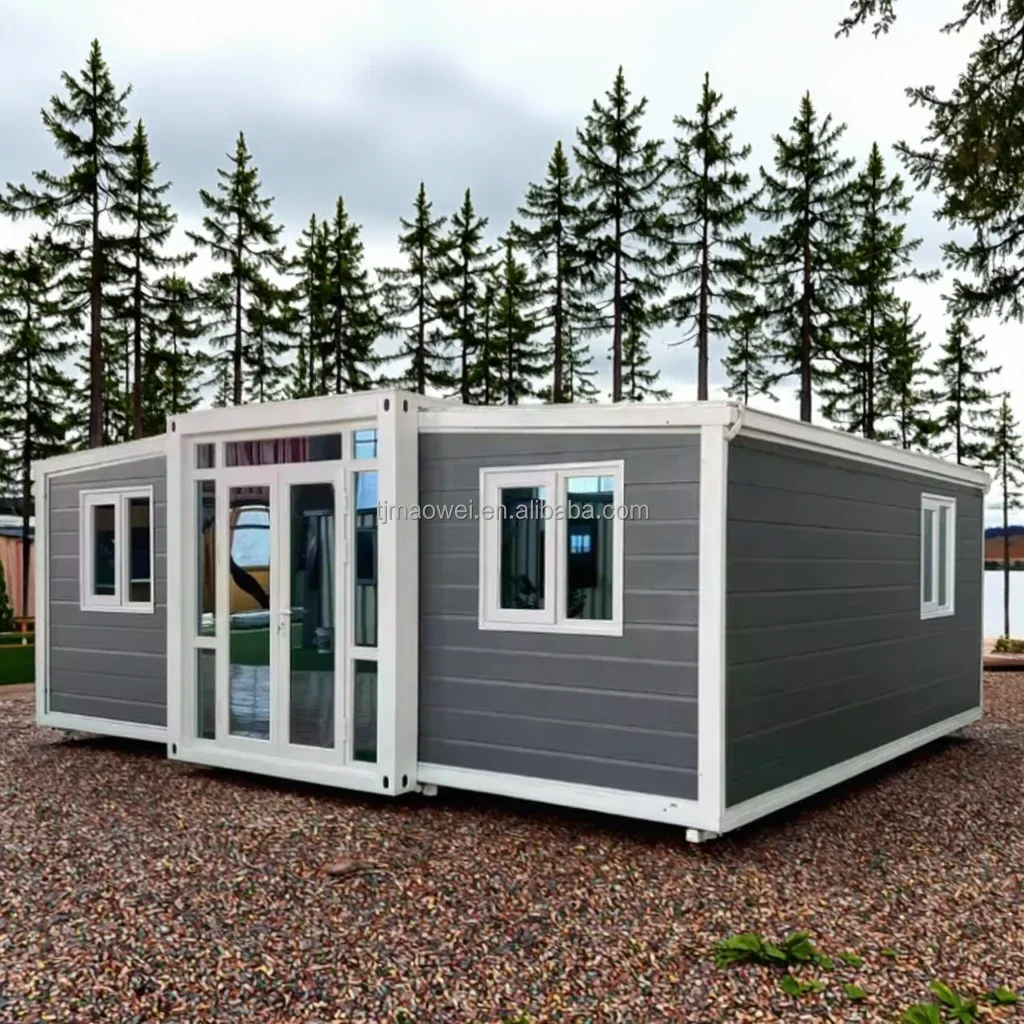 Customized Expandable 40ft Luxury 2-Bedroom Container House With Bathroom Modular Prefabricated Tiny House Breathable Rectangle