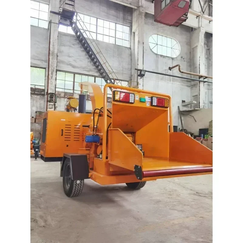 Diesel Crusher Wood Chipper Grinder Hammer Mill Crusher Mobile Crusher Making Sawdust Shaving Machine