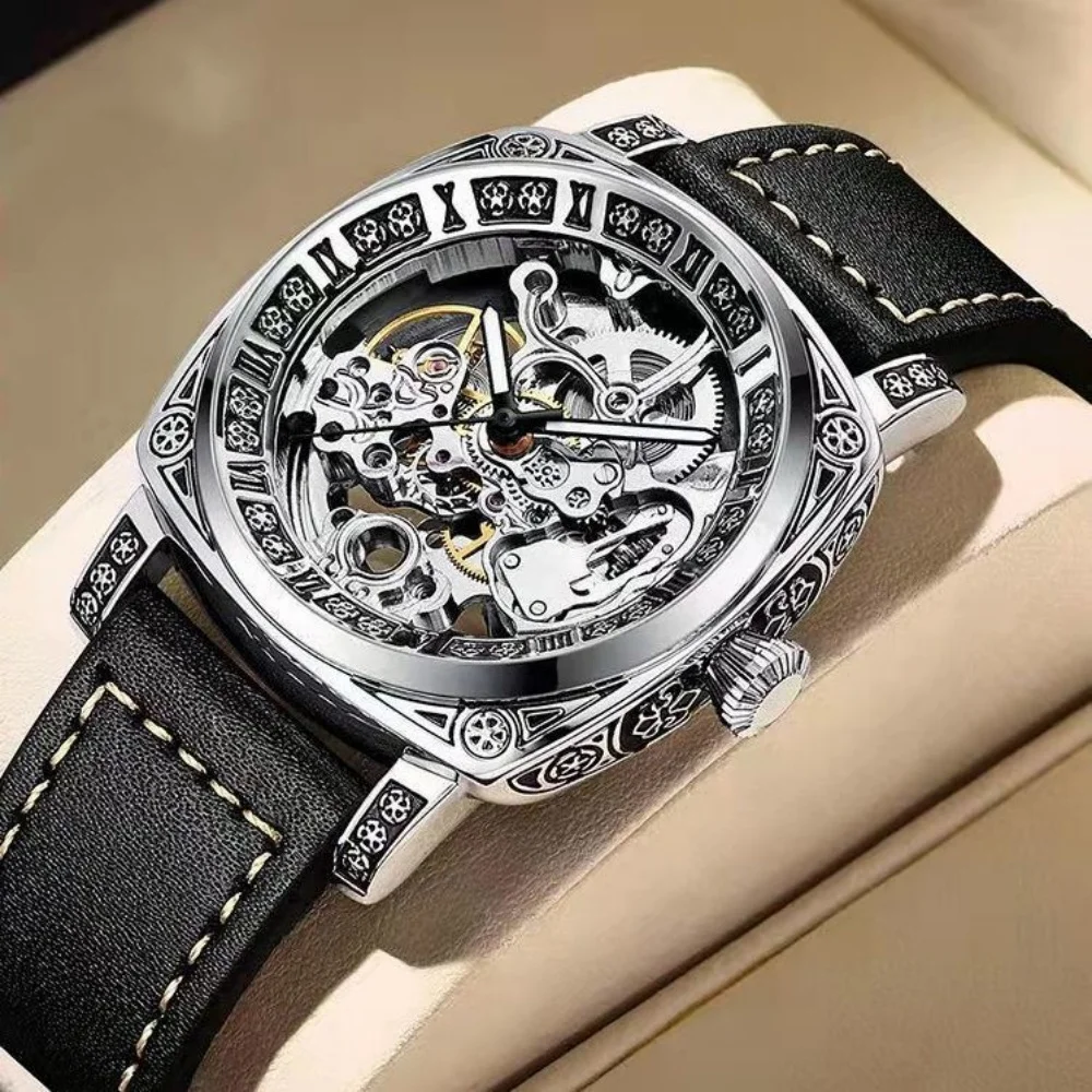 Military-Style High-End Luxury Men's Mechanical Watch, Automatic Winding, Skeleton Design, High-End Feel, Light Luxury, Fashionable, Business Casual, Versatile, Stylish, Cool, Handsome, Trendy, Social Guy's Watch, Mechanical Watch, European, American, Japanese, and Korean Style, the Best Gift for Your Boyfriend