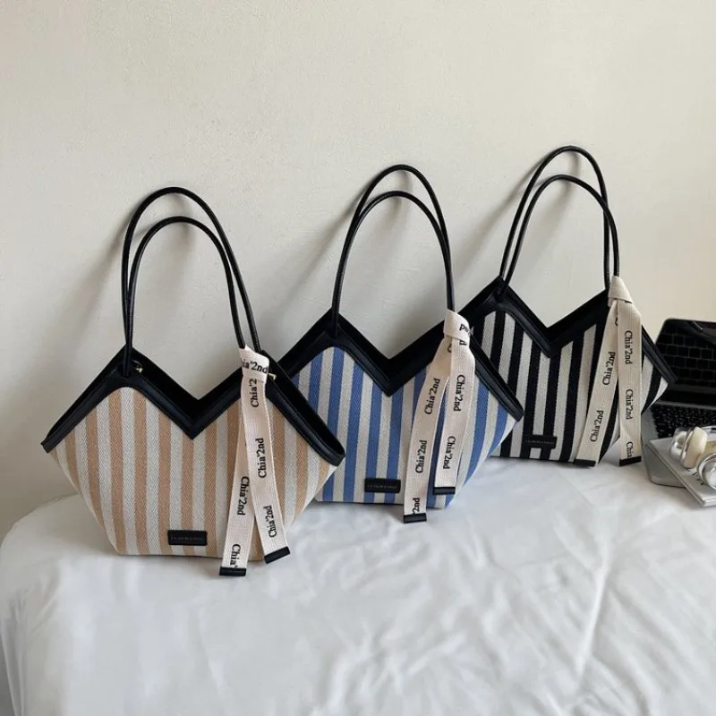 

Classic Simple Leather Diaper Bag Elegant Crossbody Handbag For Women Luxury Vintage Shoulder Tote Messenger