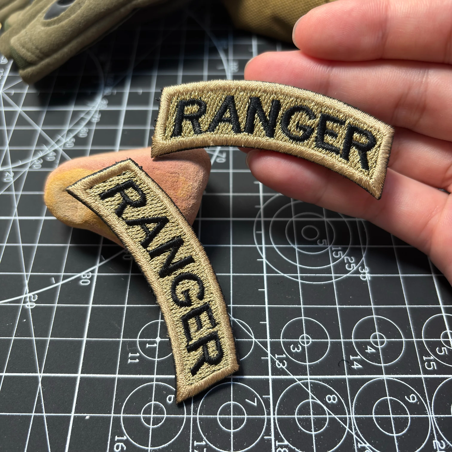 US Army Ranger Embroidered Patch, Tactical Morale Badge with Hook & Loop, for Jacket Backpack