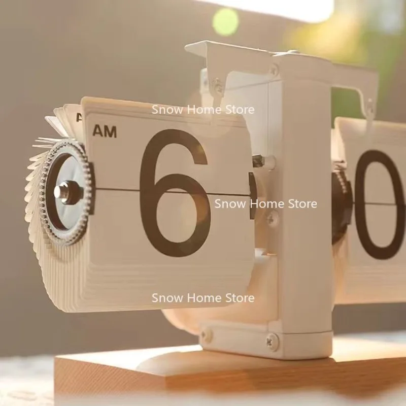 Automatic Page-turning Clock Beech Walnut Home Living Room Clock Mechanical Page-turning Clock