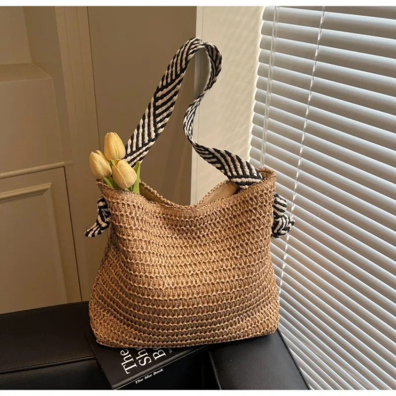 

Grass Woven Shoulder Bag Women Handbag Large Capacity Straw Crossbody Bags For Women Summer Adjustable Shoulder Strap Totes Bag