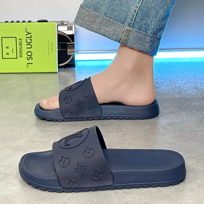 2025年夏新作　爽やかで通気性抜群、履き心地の良いカジュアルな大きいサイズメンズスリッポンサンダル　高品質