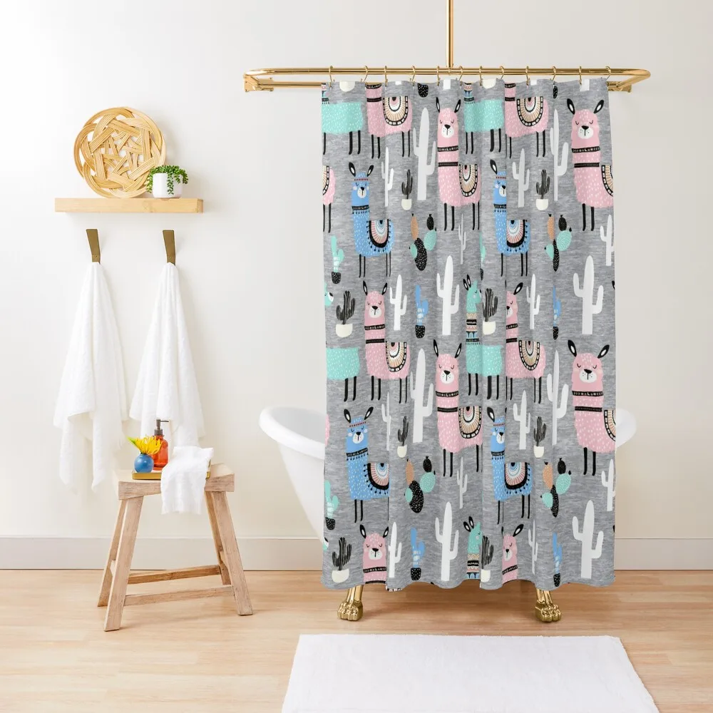 

Llama Fondos cute pattern Shower Curtain Shower Bath Waterproof Shower And Anti-Mold Luxury Bathroom Curtain