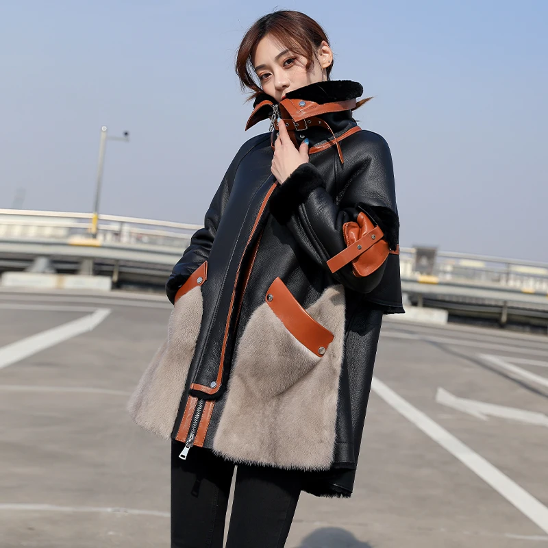 2023 New Winter Leather Jackets Women\'s Splice Fur Coats Winter Jackets Thicken Warm Parkas Coats Middle-Long Faux Fur Coat