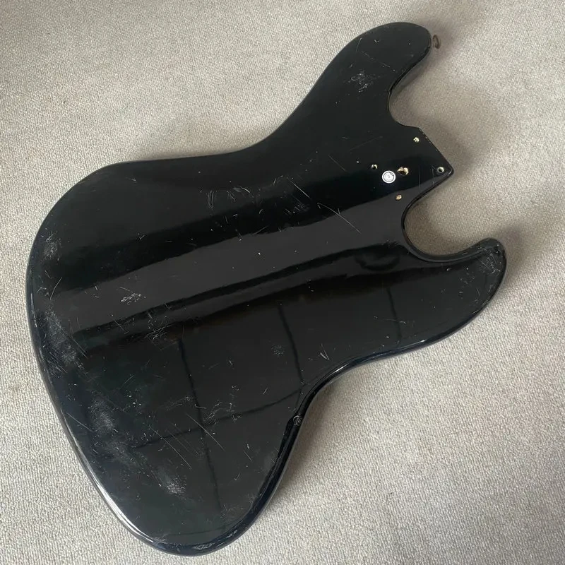 JB443 Black Color Soild Wood 4 Or 5 String Electric Guitar Bass Body JB Pickups Left Hand DIY Parts Paints Scratches view 5