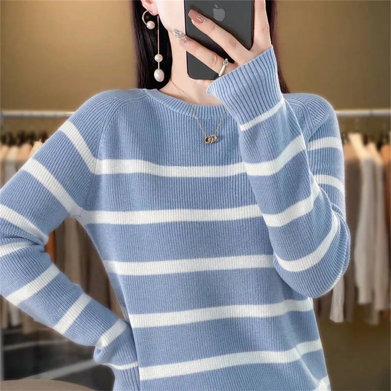 

23 Autumn And Winter New Woolen Sweater Women's Round Neck Long Sleeve Pullover Loose Spliced Stripes Advanced Fashion Knitwear