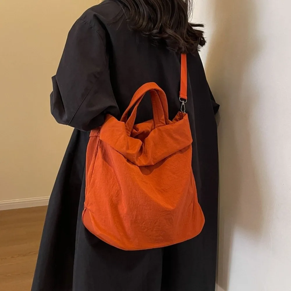 

Adjustable Strap Large Capacity Nylon Tote Bag Lightweigh Soft Woman Shoulder Bag Commuting Casual Minimalist Handbag Travel