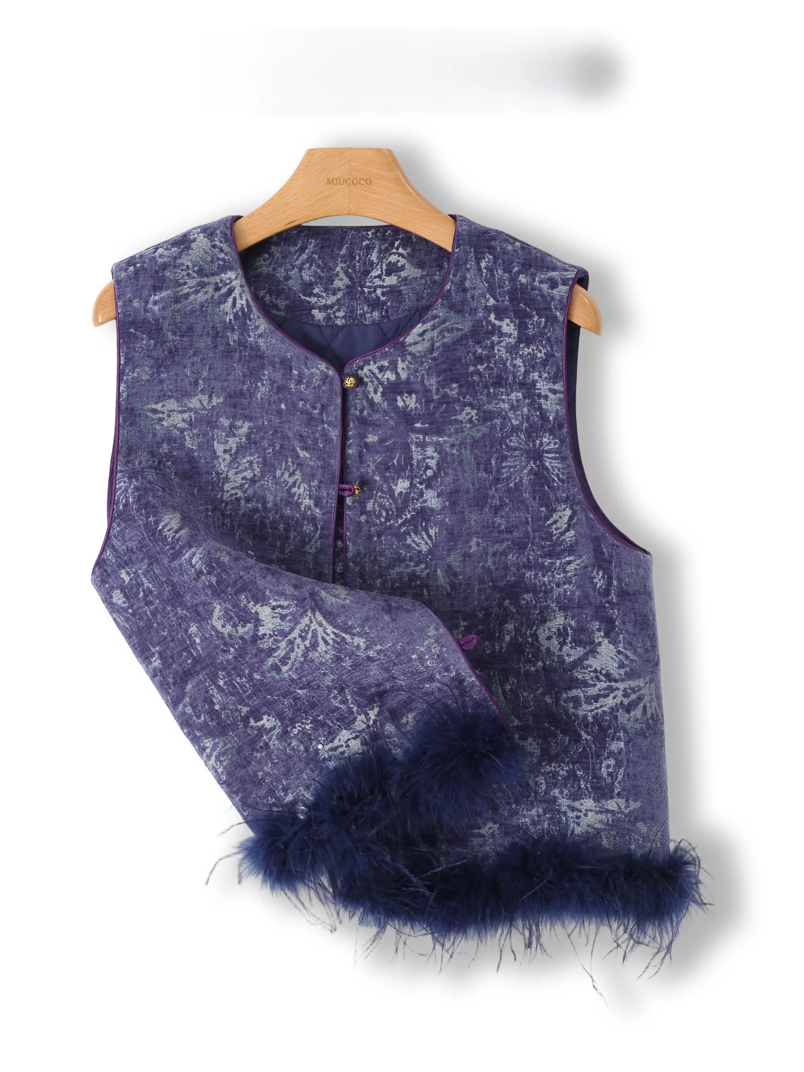 New Chinese Style National Spirit Ostrich Feather Embroidered Women's Vest Anti-Aging Trendy Short round Neck mid Autumn Fashion