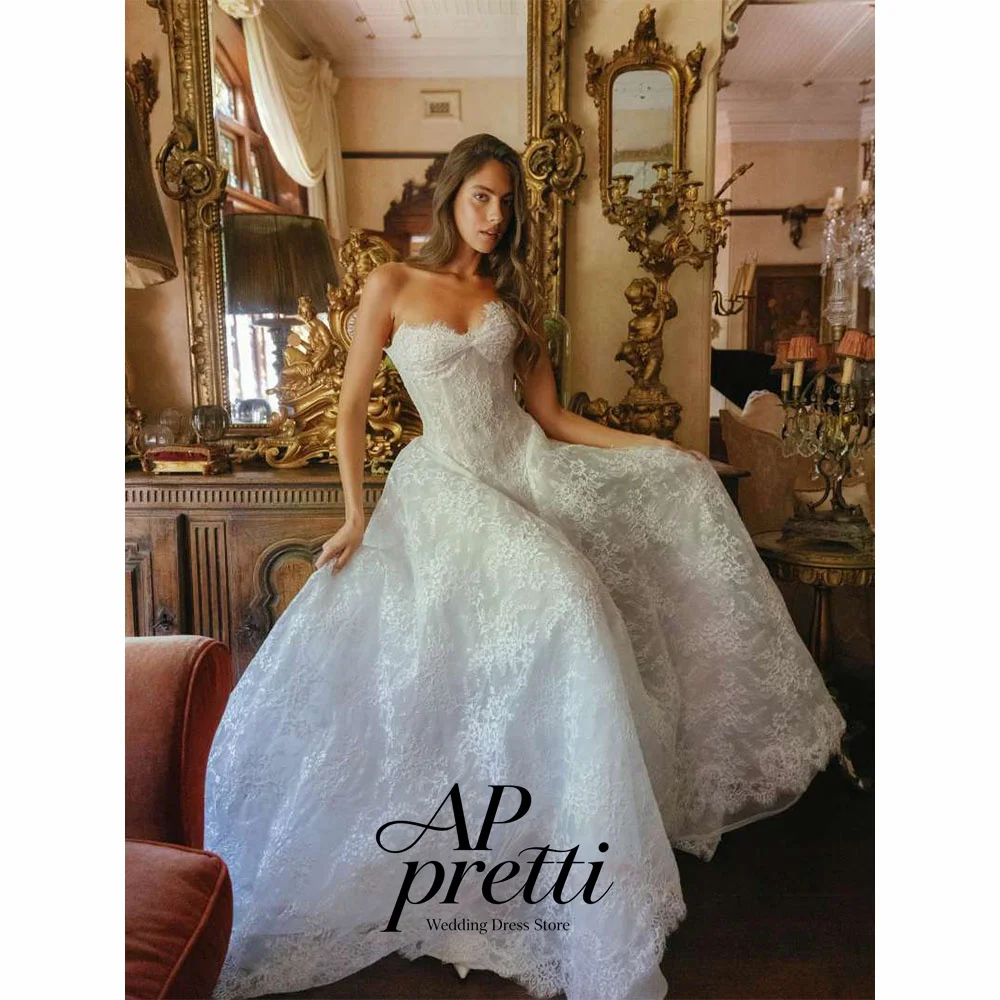 AP pretti Customized Retro Sweetheart Collar Lace Delicate Floral Wedding Dresses For Woman Sleeveless A-Line Bridal Gown