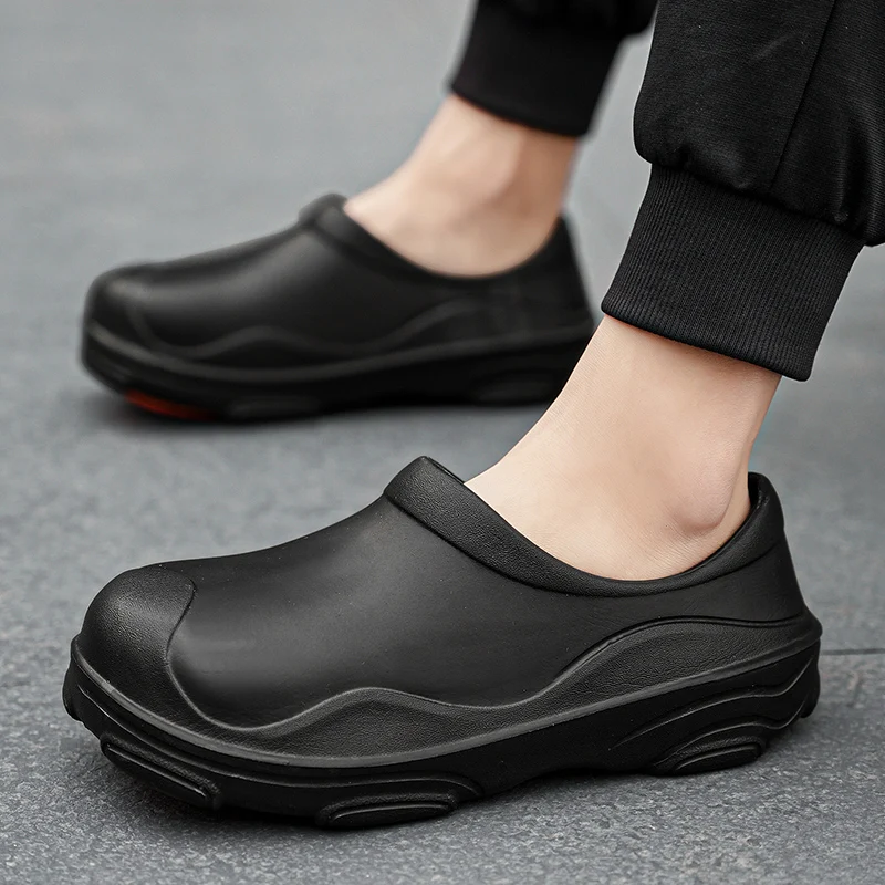 2024 New set of feet kitchen special work shoes for men waterproof, non-slip and oil-proof slip-on chef shoes rainwater shoes