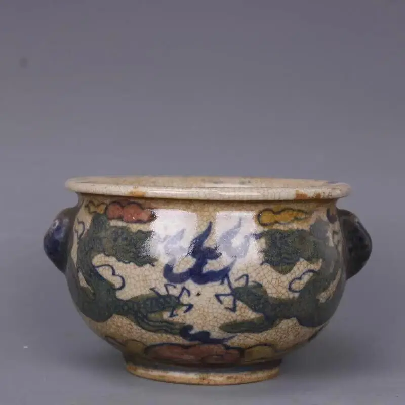 

Old Chinese blue and white porcelain Dragon pattern pot Porcelain Jar