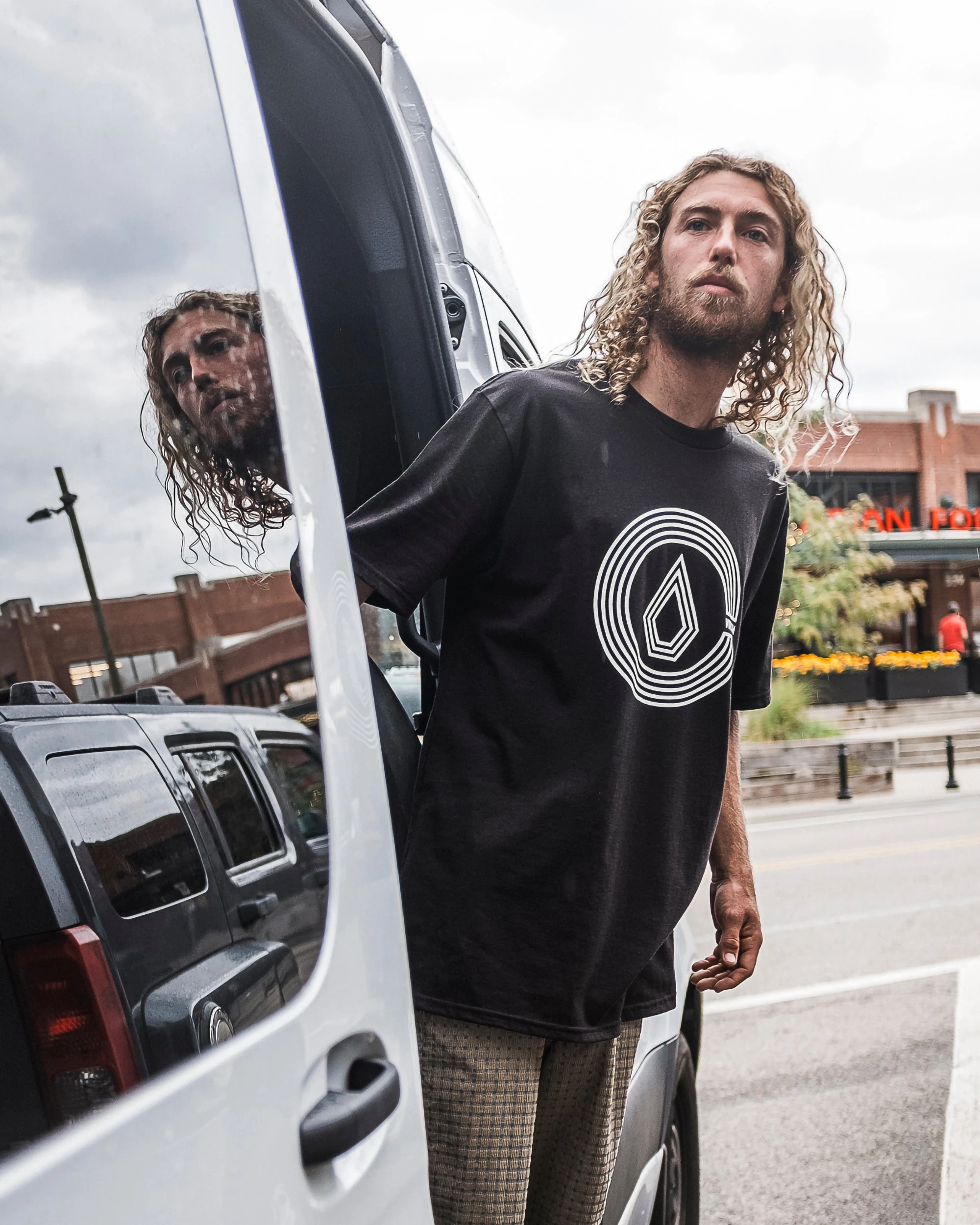 Camiseta Unissex Volcom Skateb - Streetwear Brand Stoned & Co avaliação e preço