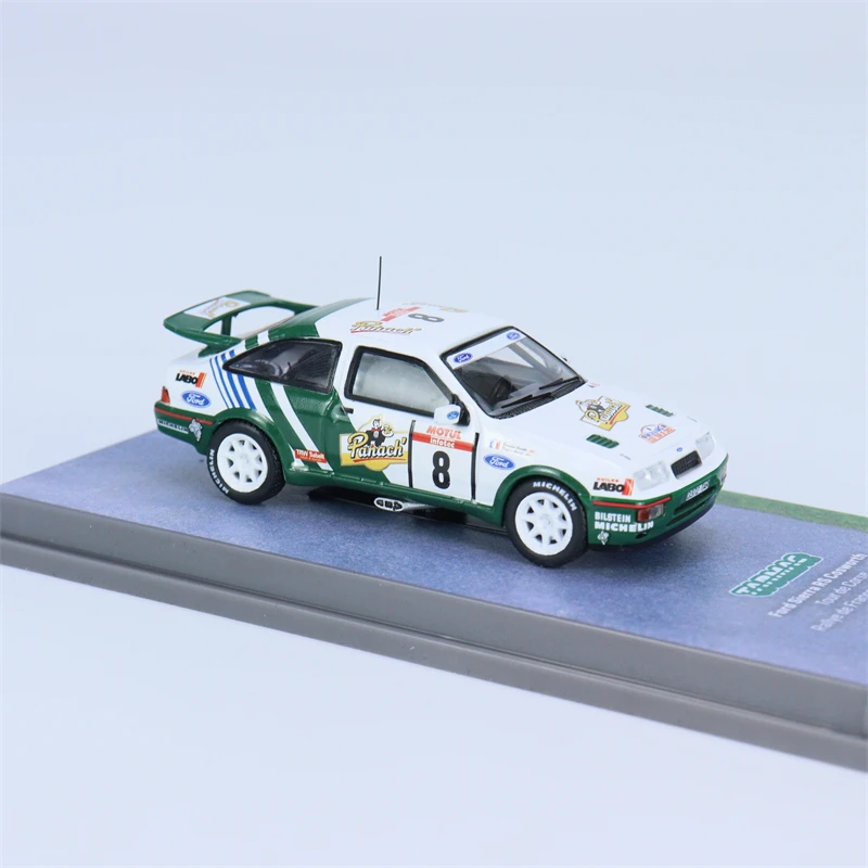 Diecast Tarmac Works 1:64 Scale Ford Sierra RSรถจําลองสะสมของเล่นของขวัญของที่ระลึกจอแสดงผลเครื่องประดับ