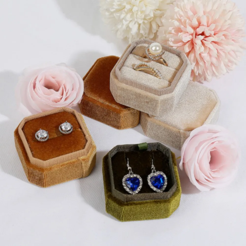 Corduroy Octagonal Ring Box for Wedding Engagement Proposal Gift Ring Organizer Storage Portable Vintage Jewelry Box Wholesale