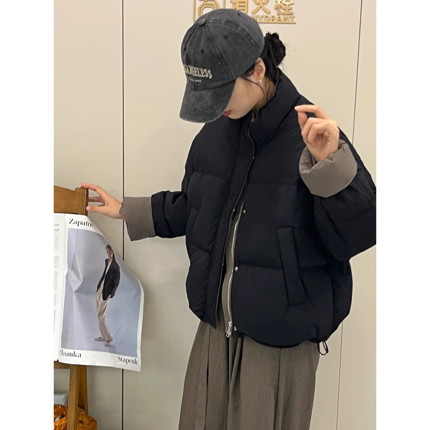 

Puffer Parkas Street Womens Mock Neck Semi High Collar Partial Coverage Moderate Height Medium Rise Halfway Protective Neutral